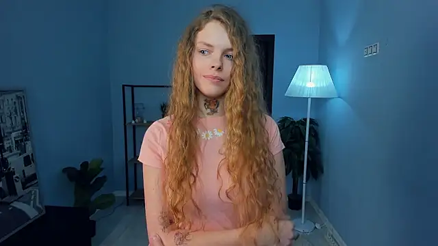 RayaNenlia's cam snapshot