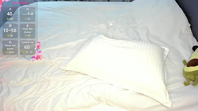 lovelymikky's cam snapshot