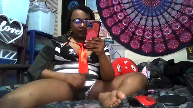 GardeniaFields live sex cam