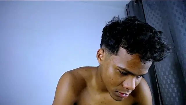 black_men9's cam snapshot