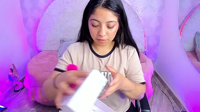 Sarita_jane's cam snapshot