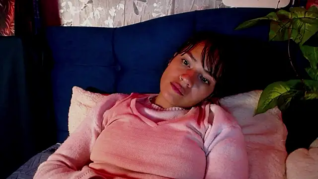 Samara_Homescapes's cam snapshot