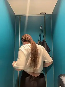 KiraSunshine live sex cam