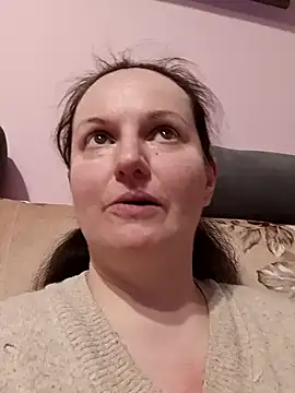 BustyLadyAlma's cam snapshot