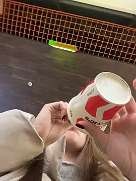 LeiaMood's cam snapshot