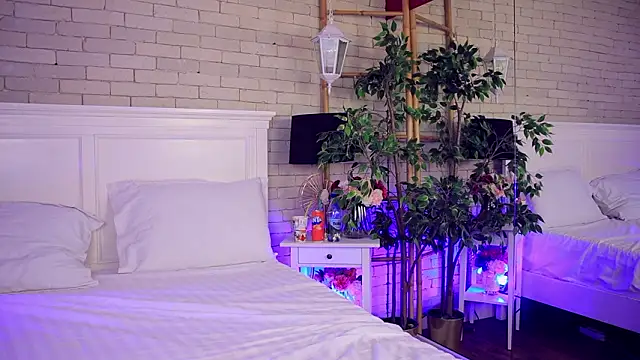 CarlaWhite live sex cam