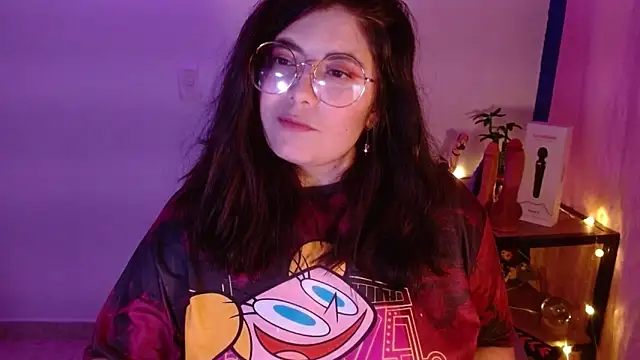 Azamy-12 live sex cam