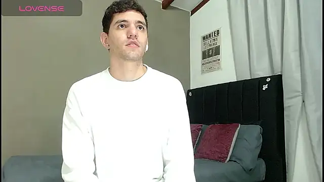 Matteo12_ live sex cam