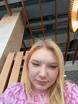 AmmyHot live sex cam