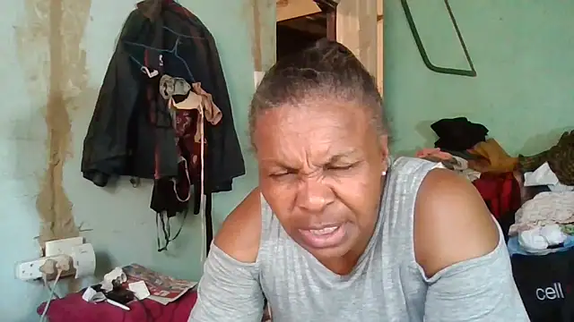 Nicky52 live sex cam