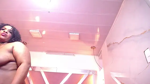 Scarlett-Bonnet live sex cam