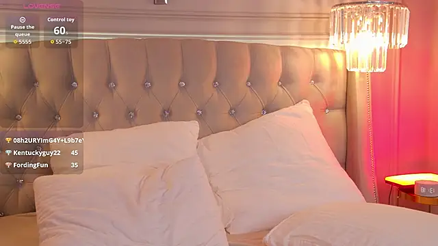 VelisahBow's cam snapshot