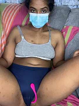 SukiyamaAsia live sex cam