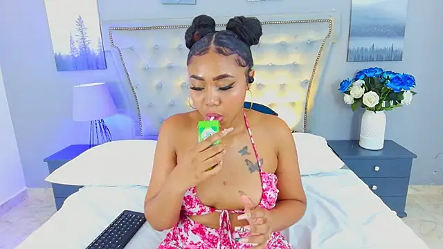 AngelaRoberts's cam snapshot