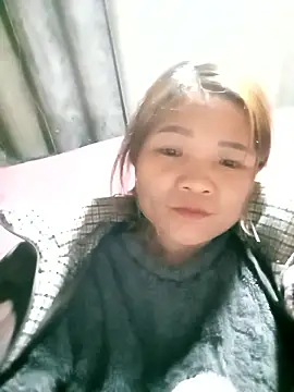 maymay-2000's cam snapshot