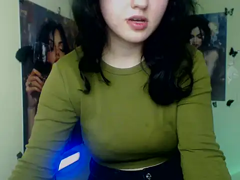 LadyAlice_'s cam snapshot