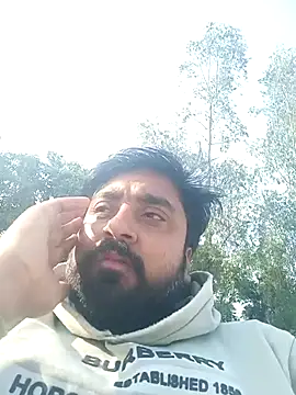 Raju_fuckerr's cam snapshot