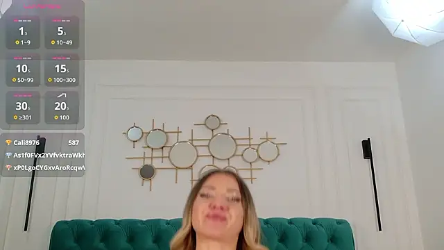 IrisLayne's cam snapshot