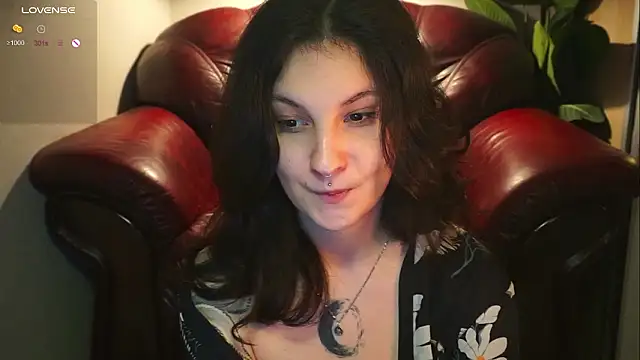 maymary_'s cam snapshot