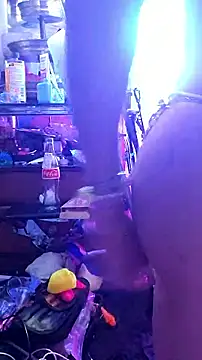 gurlnips live sex cam