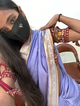 Riya_917's cam snapshot