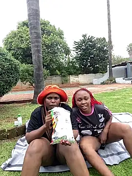 Pearl_00 live sex cam