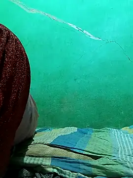 Hoty_girl_143 live sex cam