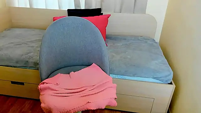 EvaBurn_'s cam snapshot