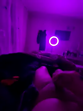 kisspussy1993's cam snapshot