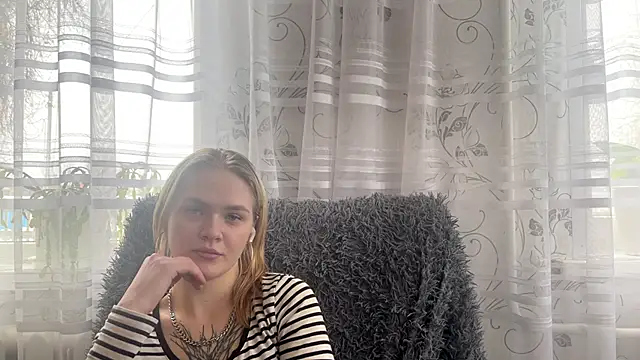 MichaelaStruckhoff's cam snapshot