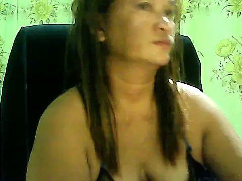 hott_scarlett's cam snapshot