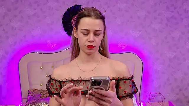 GracieCute's cam snapshot