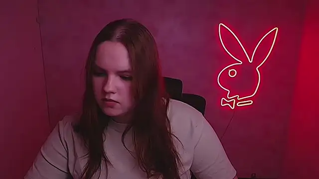 Kitty_Mia_Kitty live sex cam