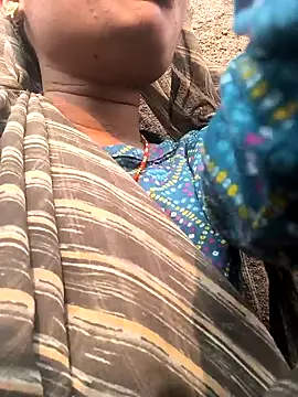 Hot_raaani's cam snapshot