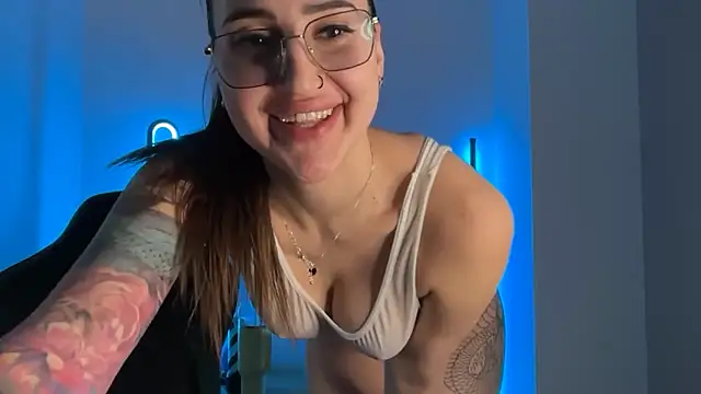 KittySasha live sex cam