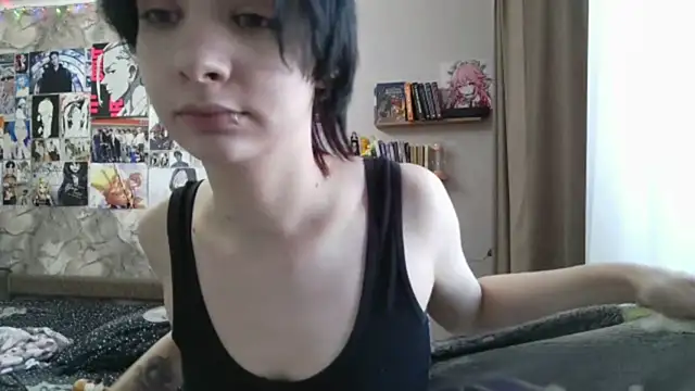 LxayBloom's cam snapshot