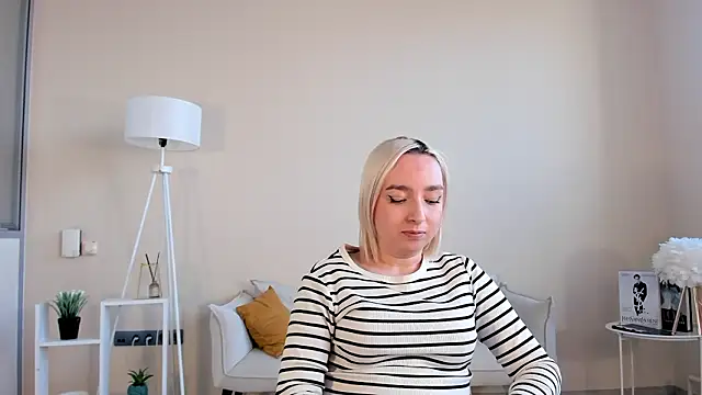 LiviaAntis's cam snapshot