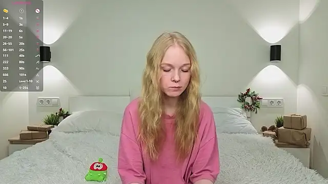 GhisllaineWestler's cam snapshot