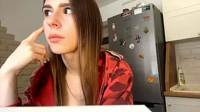 ElsieKuhlmann live sex cam