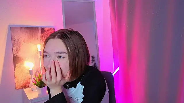 Leyla_crsh's cam snapshot