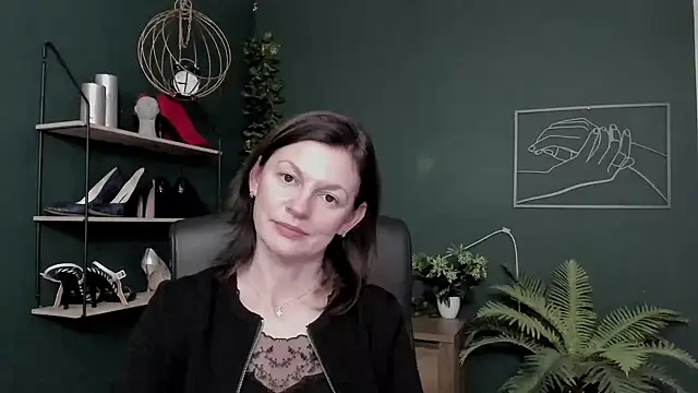 VivianWILD's cam snapshot