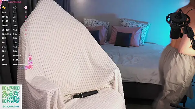 HollisBeckett's cam snapshot