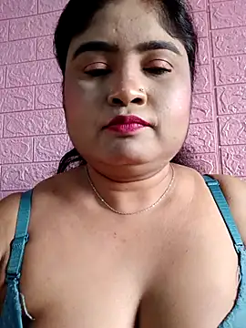 hornyriyanka live sex cam