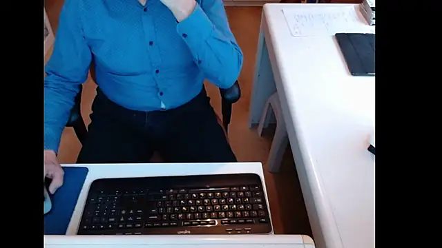 dutchpornking live sex cam