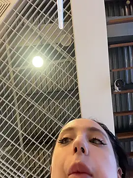 MiaTee's cam snapshot