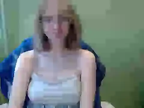 juicyPenny's cam snapshot