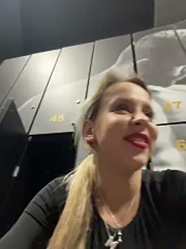 LikaCat live sex cam