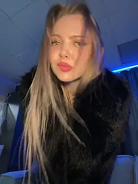 SinCityDoll live sex cam