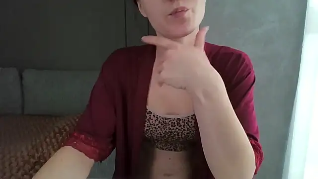 MrsAlice's cam snapshot