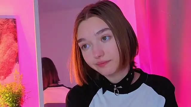 Leyla_crsh's cam snapshot